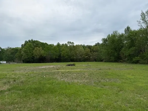 2250 N Jackson St, Tullahoma, TN 37388