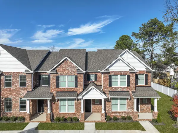 2900 Suzanne Landon Dr #I1, Murfreesboro, TN 37130