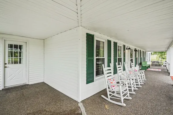 2075 Liebengood Rd, Goodlettsville, TN 37072