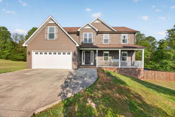 7836 Platinum Cir, Baxter, TN 38544