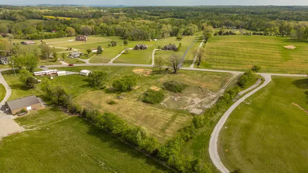 4444 Highway 76, Cottontown, TN 37048