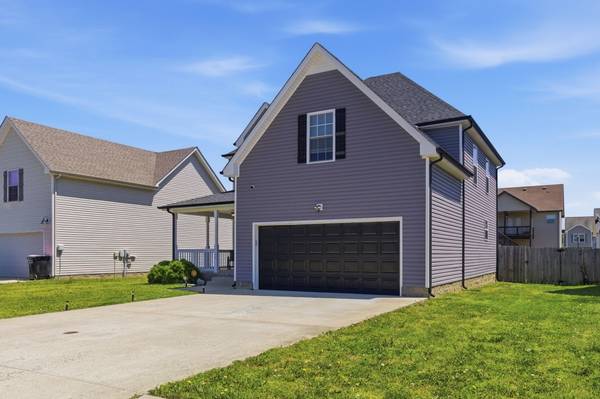 729 Backwind Ln, Clarksville, TN 37040