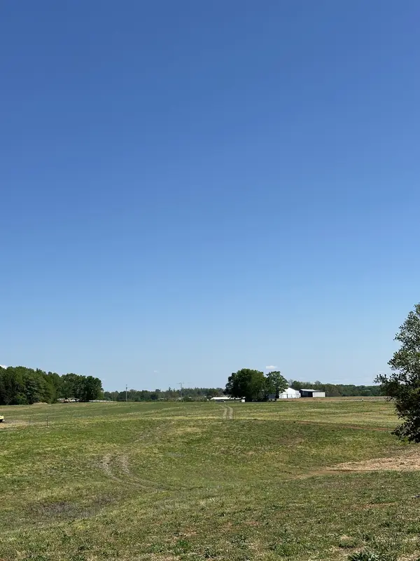 167 White Rd, Portland, TN 37148
