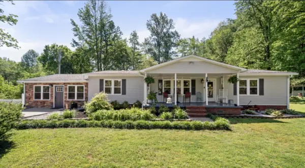 1431 Flatwood Rd, New Johnsonville, TN 37134