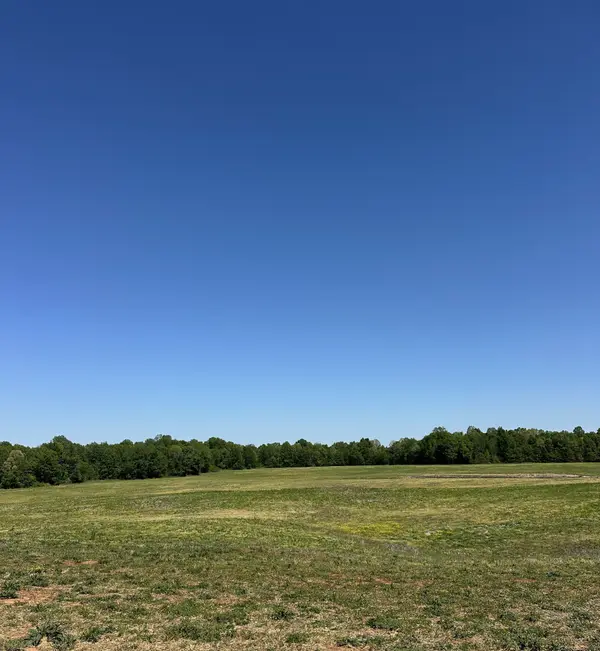 132 Fleming Rd, Portland, TN 37148