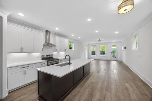217 Eastmoreland St #A, Nashville, TN 37207
