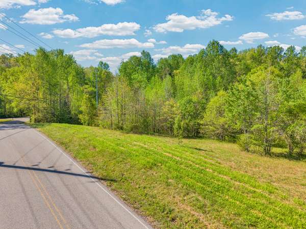 6 Cane Creek Rd, Cookeville, TN 38506