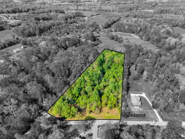 6 Cane Creek Rd, Cookeville, TN 38506