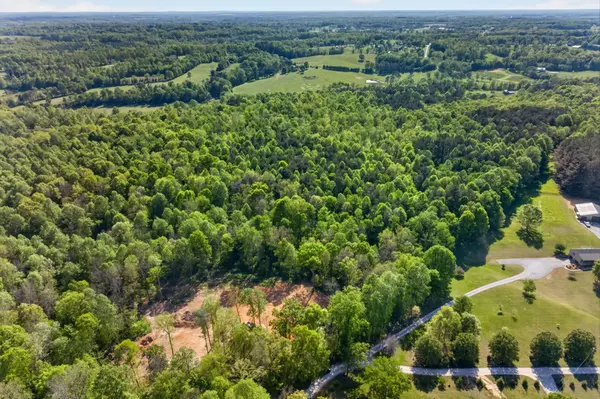 24 Timber Ln, Mc Minnville, TN 37110