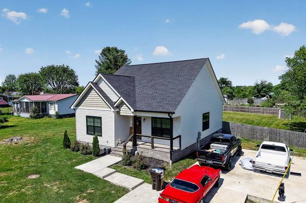 7240 Old Smithville Hwy #S, Sparta, TN 38583