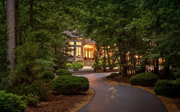 240 Horseshoe Bend Road #E, Signal Mountain, TN 37377