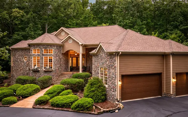 240 Horseshoe Bend Road #E, Signal Mountain, TN 37377