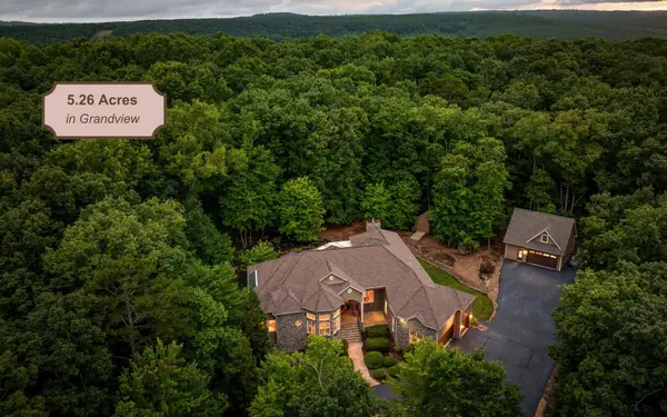 240 Horseshoe Bend Road #E, Signal Mountain, TN 37377