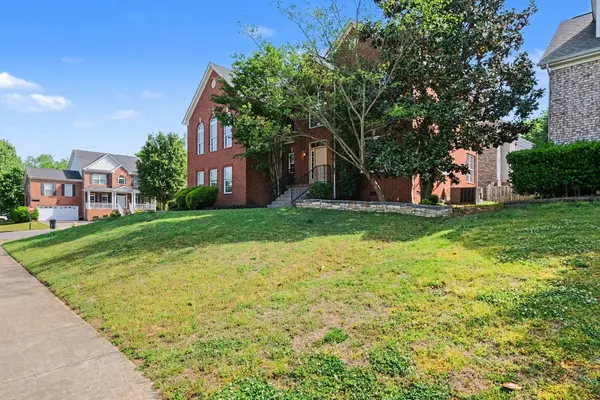 131 Herons Nest Ln, Hendersonville, TN 37075