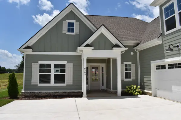 6509 Ripple Ridge Ct, Columbia, TN 38401