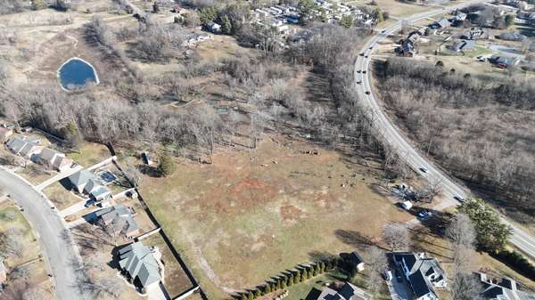 3187 N Thompson Ln, Murfreesboro, TN 37129