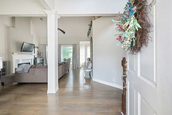 2701 N Highlands Dr, Nashville, TN 37221
