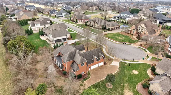 1273 Potter Ln, Gallatin, TN 37066