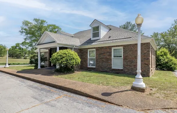 1150 E College St #W, Pulaski, TN 38478
