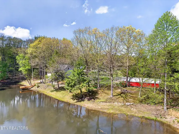 44 Triple R Lane, Crossville, TN 38571