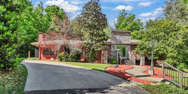 1543 Madison St, Clarksville, TN 37040