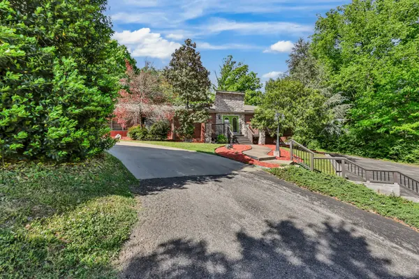 1543 Madison St, Clarksville, TN 37040