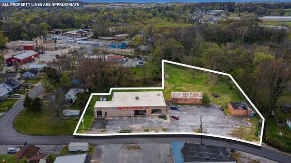 100 Hopkinsville St, Russellville, KY 42276