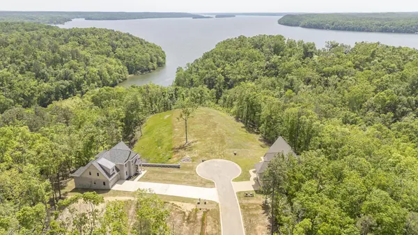 205 PIONEER TRL, Savannah, TN 38372