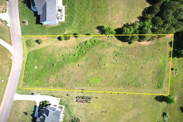 30 Karen #NE, Charleston, TN 37310