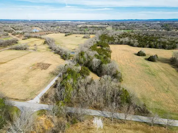 1 Rucker Road, Christiana, TN 37037