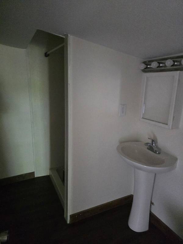 1214 Locust St, Fayetteville, TN 37334