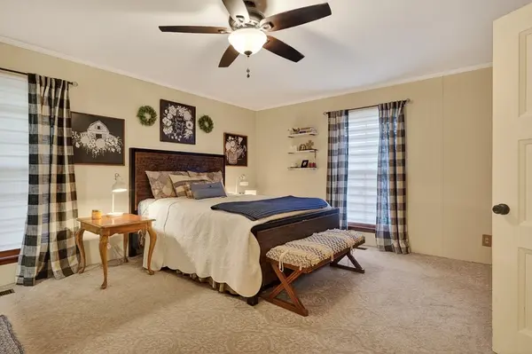 843 W Bockman Way, Sparta, TN 38583