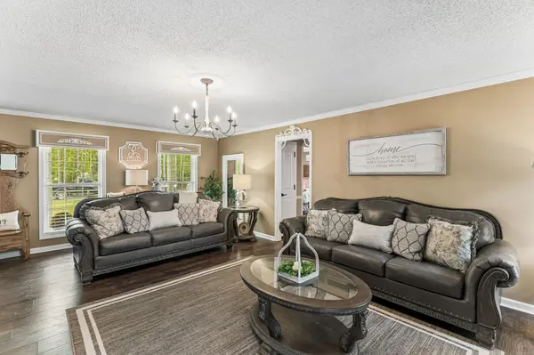 40 Lentz Rd, Summertown, TN 38483