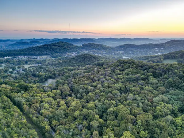 538 Beech Creek Rd #S, Brentwood, TN 37027