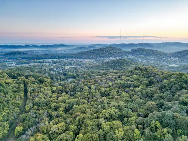 538 Beech Creek Rd #S, Brentwood, TN 37027