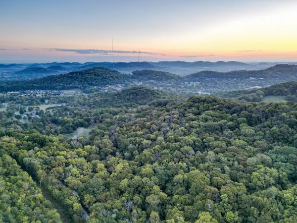 538 Beech Creek Rd #S, Brentwood, TN 37027