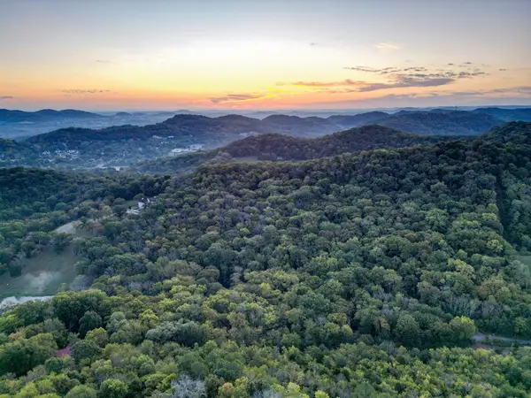 538 Beech Creek Rd #S, Brentwood, TN 37027