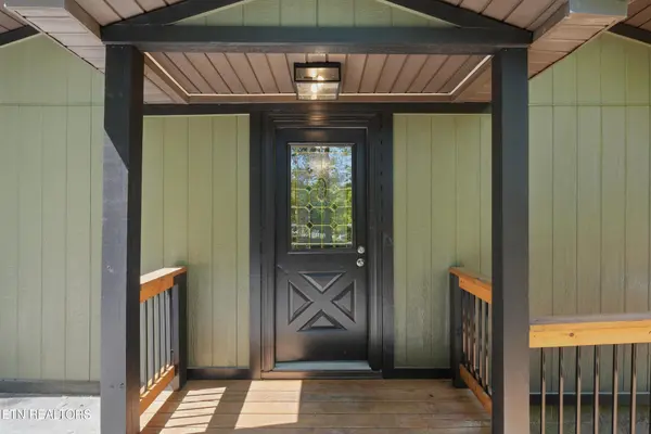 118 Clark Lane, Harriman, TN 37748
