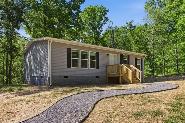 3622 Indian Hill Rd, Nunnelly, TN 37137