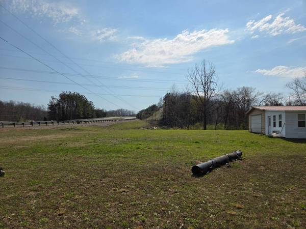 1269 Lawrenceburg Hwy, Waynesboro, TN 38485