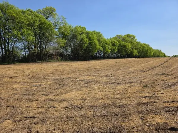 1 Old Zion Rd, Columbia, TN 38401