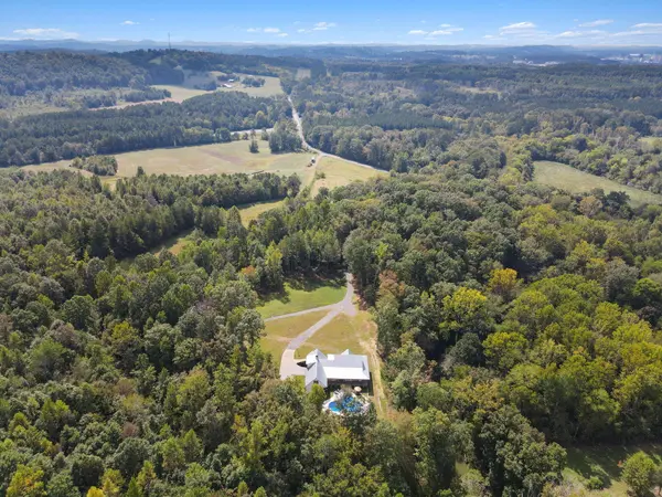 450 County Road 28, Calhoun, TN 37309