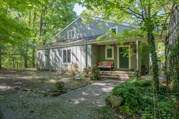 3442 Sherwood Rd, Sewanee, TN 37375
