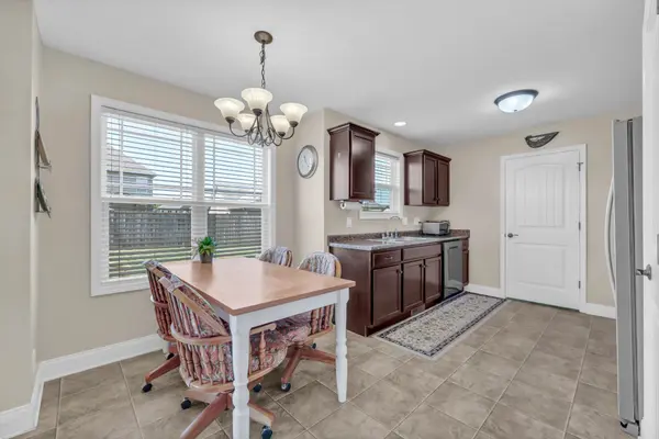584 Tracy Ln, Clarksville, TN 37040