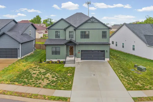 1057 Charles Thomas Dr, Clarksville, TN 37042