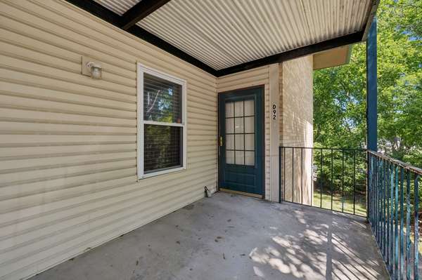 555 N DuPont Ave #D92, Madison, TN 37115