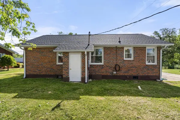 424 Kimmins St, Hohenwald, TN 38462