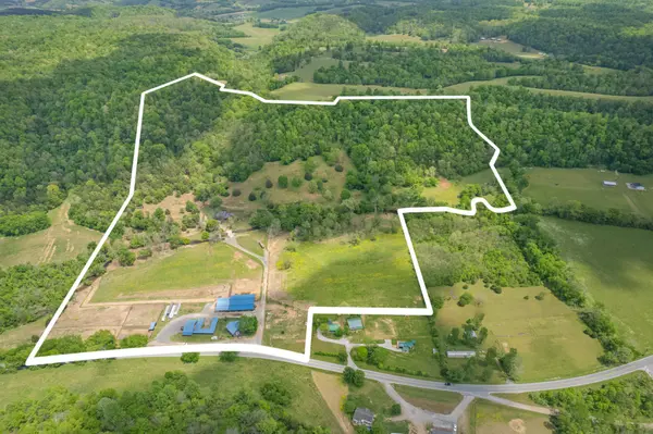 13546 Campbellsville Rd, Lynnville, TN 38472