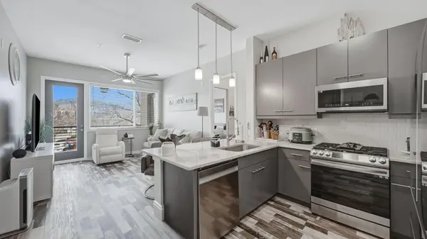200 Manufacturers Road #Apt 232, Chattanooga, TN 37405