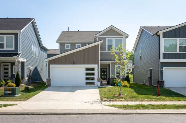 1200 Linn Cove Ct, Gallatin, TN 37066